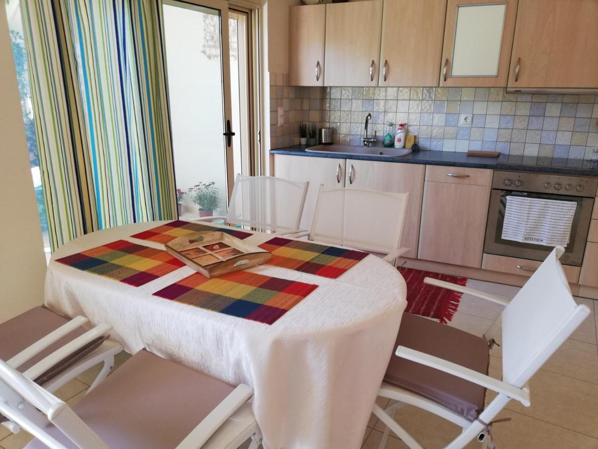 Althea Holiday Studio Αγία Μαρίνα Εξωτερικό φωτογραφία